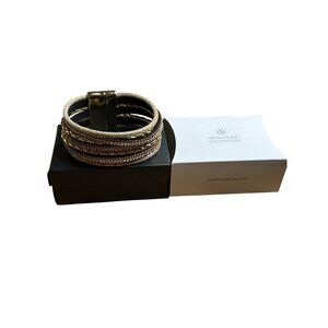 Avon Gilded Light Bracelet Signature Collection Magnetic Closure New in Box